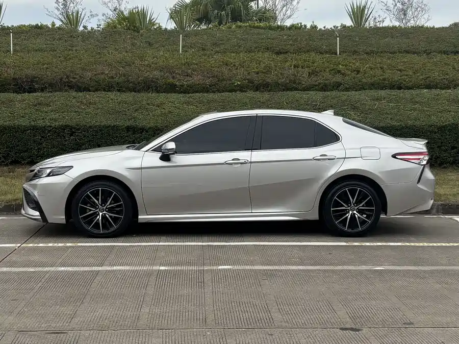 900x675_0_q87_c42_autohomecar__ChxpVmkdXXuAcAJTAAWrRubnNrw172.jpg.webp Used Camry 2021 2.5S Advanced Edition