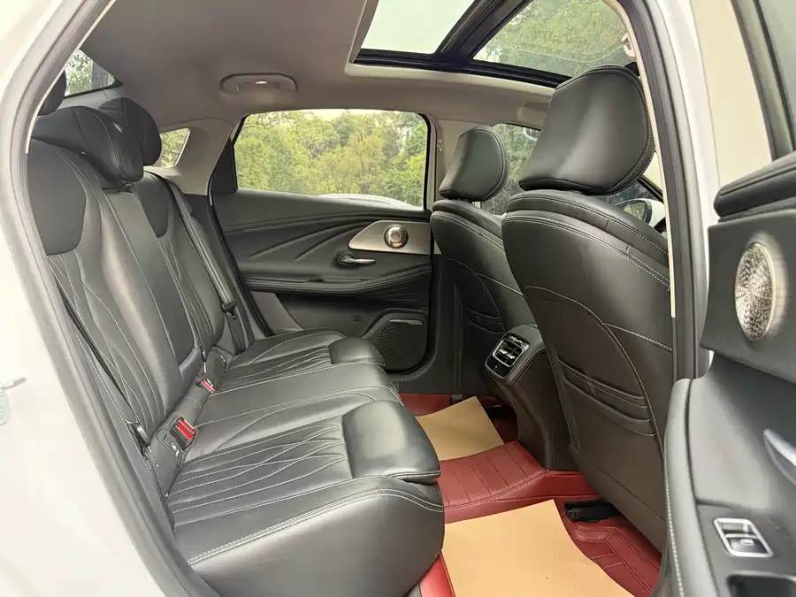 900x675_0_q87_c42_autohomecar__ChxpVmkpGLCAB80XAAgKsQQikEY356.jpg.webp Used Chery Arrizo 8 2023 model 1.6T DCT Yi