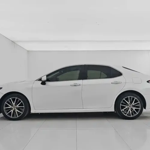 900x675_0_q87_c42_autohomecar__ChxpVmkqsRGAVIp3AAFOxT50mew745.jpg.webp Used Camry 2021 2.5G Deluxe Edition