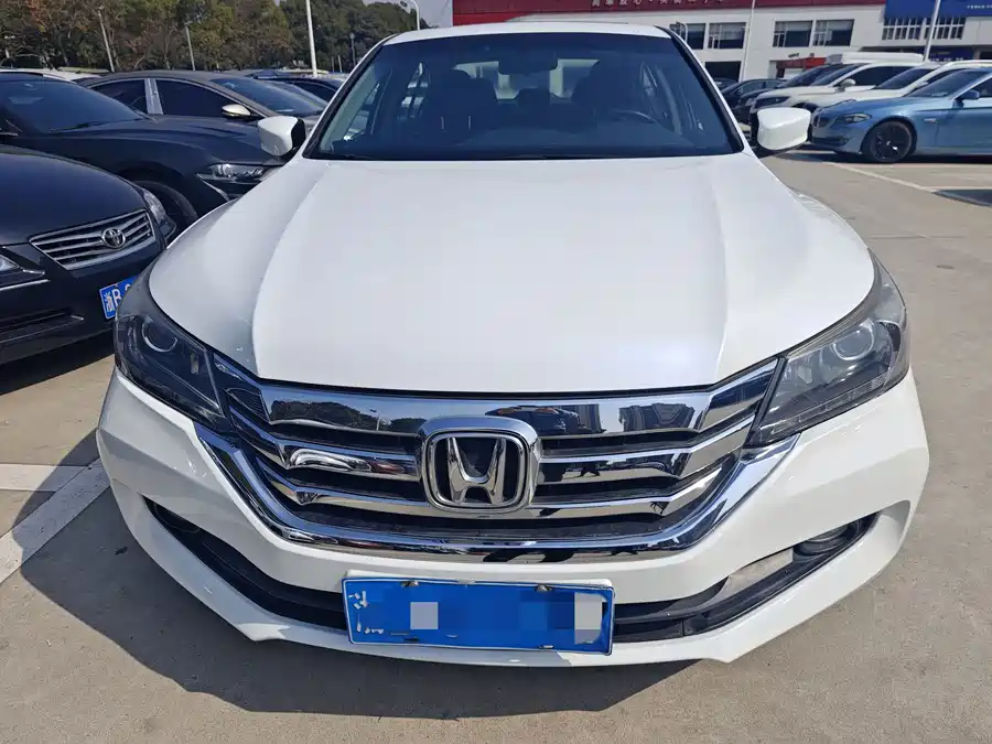 Used Accord 2015 2.0L LX Comfort Edition