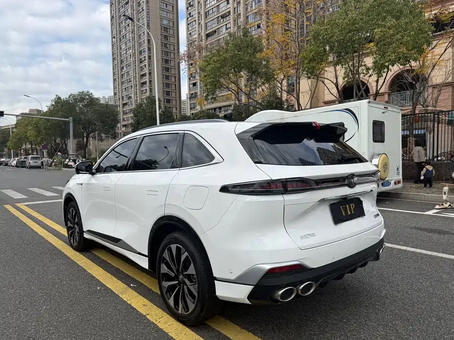 Used Changan CS75PLUS 2025 fourth generation UItra 2.0T New Blue Whale Smart Intelligent Engine
