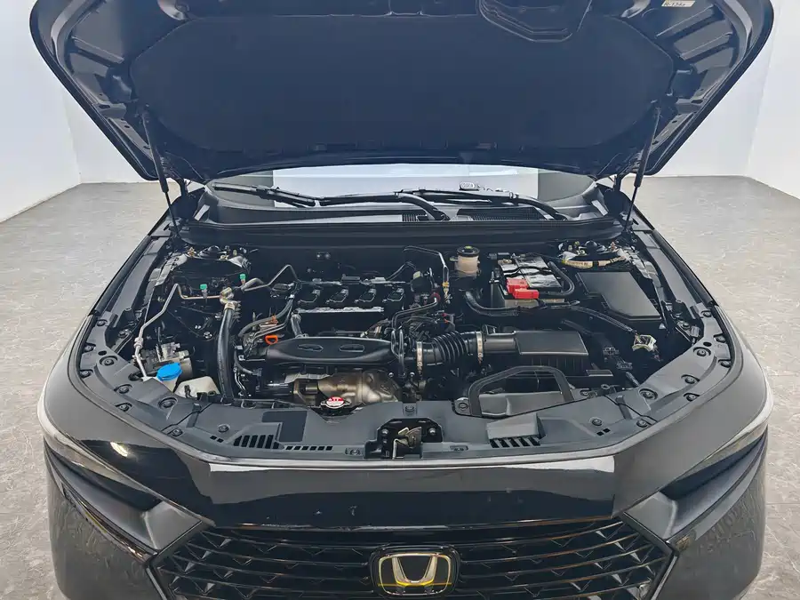 900x675_0_q87_c42_autohomecar__ChxpVmlKZSWAdIURAAk2tKV4qYY105.jpg.webp Used Accord 2025 260TURBO Deluxe Edition