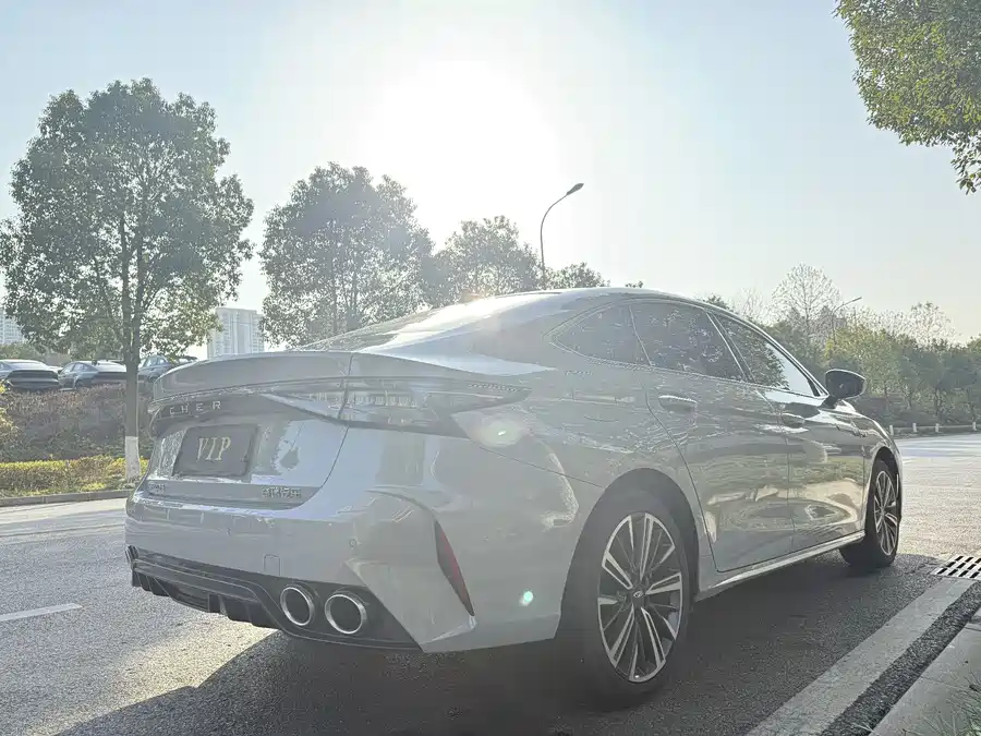 900x675_0_q87_c42_autohomecar__ChxpVmlOG92AUWC-AAd-4U2-6-o815.jpg.webp Used Chery Arrizo 8 2024 model 1.6T DCT Rui
