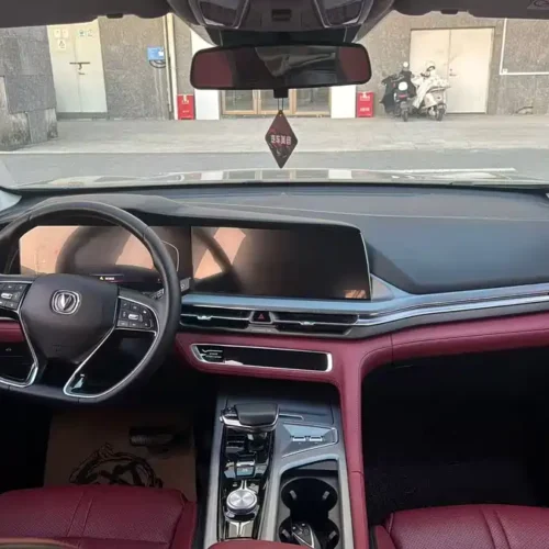 900x675_0_q87_c42_autohomecar__ChxpVmlRBZaAcZ4wAAdyGO30YgE097.jpg.webp Used Changan CS75PLUS 2022 1.5T automatic premium model