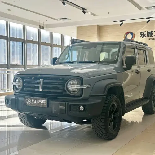 900x675_0_q87_c42_autohomecar__ChxpVmlSEUCAfh3EAAi4TMtNb0Q821.jpg.webp Used GWM Tank 300 2021 Off-Road Version 2.0T Conqueror