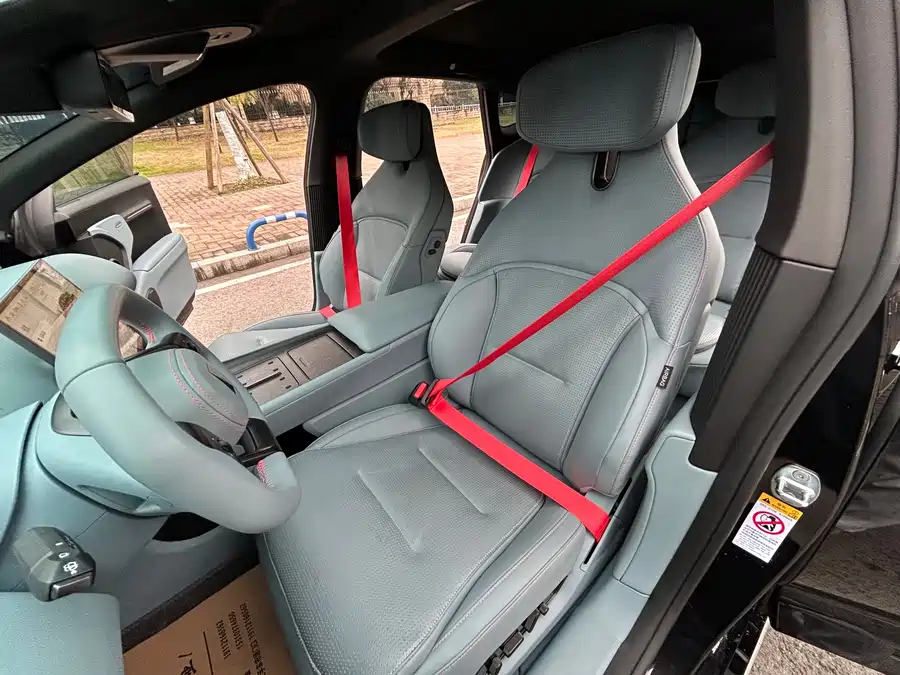 900x675_0_q87_c42_autohomecar__ChxpVmlSH5eAICzjAAvGezIar7M959.jpg.webp Used Avita 12 2025 Max pure electric version