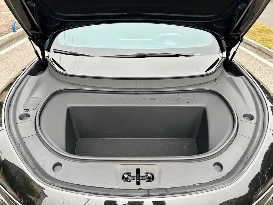 900x675_0_q87_c42_autohomecar__ChxpVmlSH5yAfYcsAAmA4_KouZ0145.jpg.webp Used Avita 12 2025 Max pure electric version