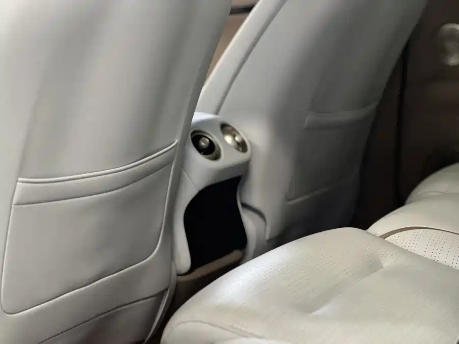 900x675_0_q87_c42_autohomecar__ChxpVmlXf0OAQDh9AALJeDUoeTE659.jpg.webp Used Avita 07 2024 Ultra range extended version four-wheel drive