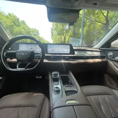 900x675_0_q87_c42_autohomecar__ChxpVmlXkzSARYcuAAS9mH9M2mg347.jpg.webp Used Chery Arrizo 8 2023 high-energy version 2.0T DCT power