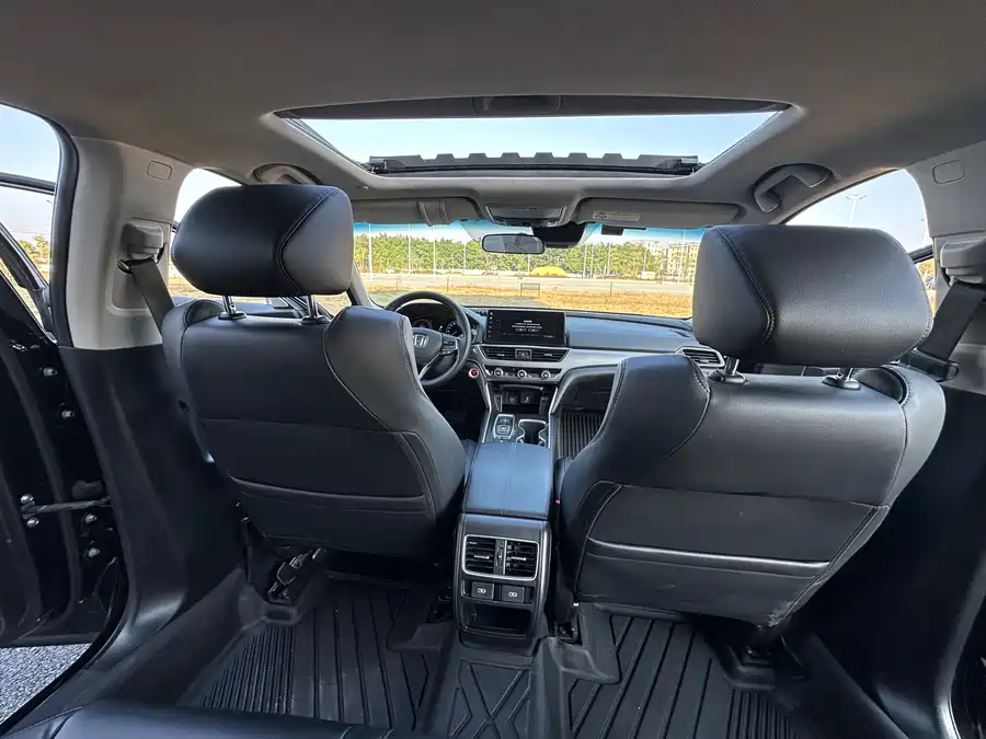 900x675_0_q87_c42_autohomecar__ChxpVmlaSDqADpnVAAl5LQ69JKE470.jpg.webp Used Accord 2022 Rui·Hybrid 2.0L Magic Night·Rui Zun Edition