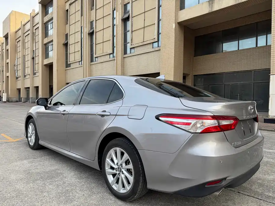 900x675_0_q87_c42_autohomecar__ChxpVmlbc32AFxwjAAqVa5T2fgI075.jpg.webp Used Camry 2024 2.0E Elite Edition