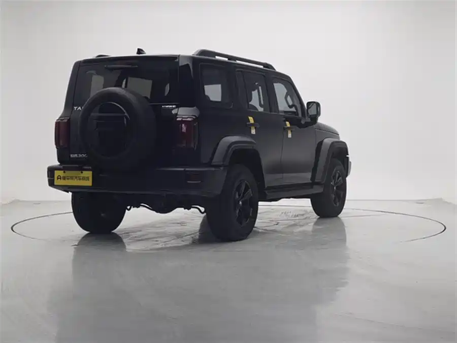 900x675_0_q87_c42_autohomecar__ChxpVmlcgDWAGvaxAADlezpEU_A599.jpg.webp Used GWM Tank 300 2023 Off-Road Version 2.0T Challenger