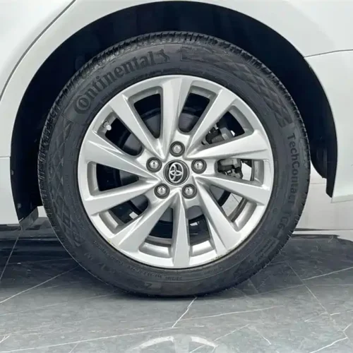 900x675_0_q87_c42_autohomecar__ChxpVmlktwiAVvCxAAHjP_JSA8M410.jpg.webp Used Camry 2023 2.0G Deluxe Edition