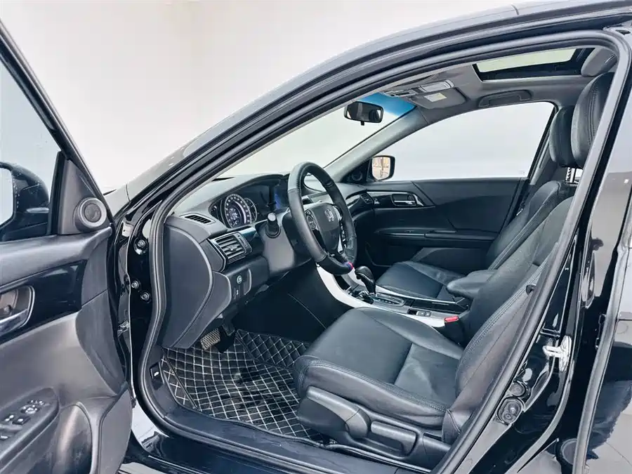 Used Accord 2016 2.0L Comfort Edition