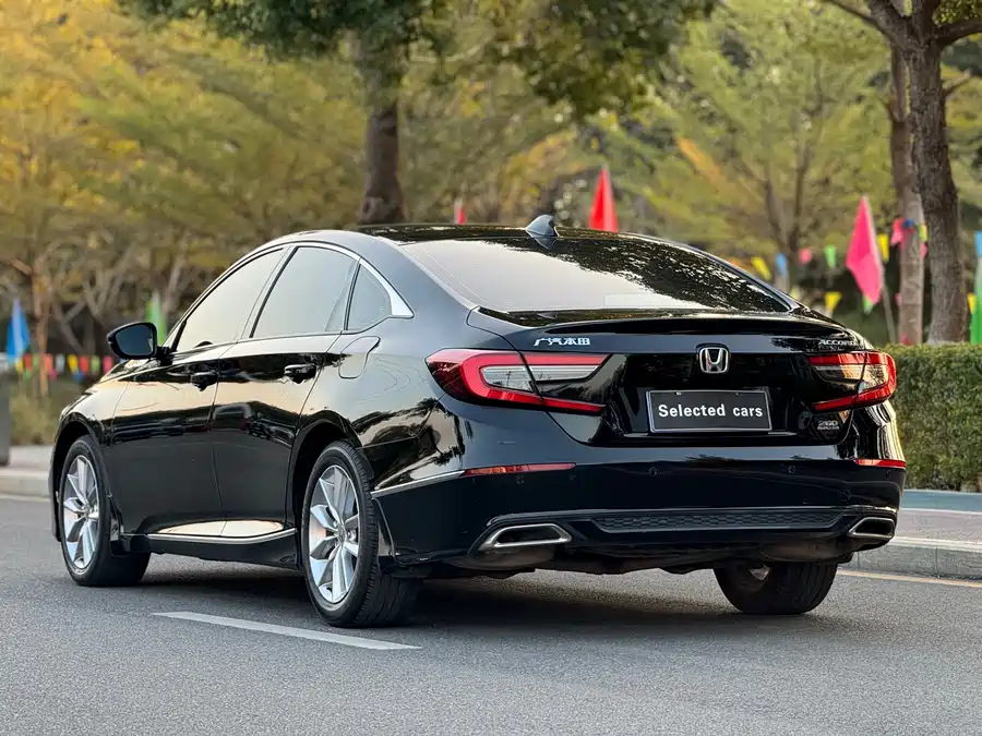 Used Accord 2022 260TURBO Deluxe Edition