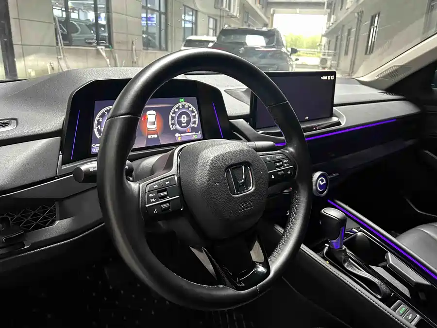 900x675_0_q87_c42_autohomecar__ChxpVmlsURGAVuFVAAV-IbdKhRU331.jpg.webp Used Accord 2023 260TURBO Smart Edition