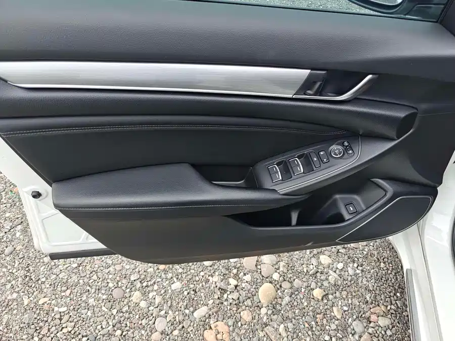 Used Accord 2022 260TURBO Deluxe Edition