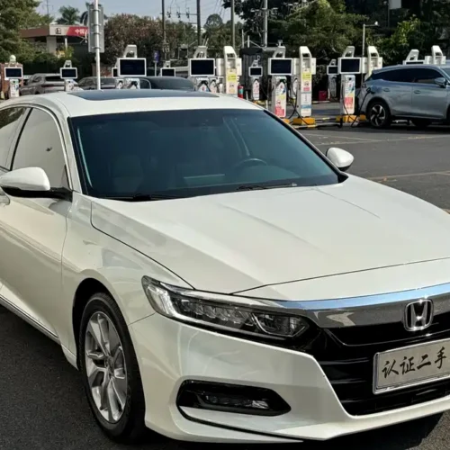 900x675_0_q87_c42_autohomecar__ChxpVmlvmm6AWIecAAue32AQfh0487.jpg.webp Used Accord 2018 260TURBO Deluxe Edition National VI