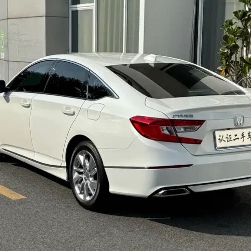 900x675_0_q87_c42_autohomecar__ChxpVmlvmnmAP1G-AAuisbwG9ec720.jpg.webp Used Accord 2018 260TURBO Deluxe Edition National VI