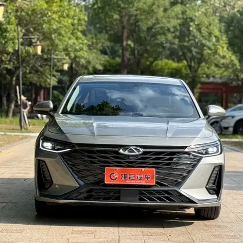 900x675_0_q87_c42_autohomecar__ChxpWGj06b6AXSLaAAiPwFJL9zc227.jpg.webp Used Chery Arrizo 8 2023 high-energy version 2.0T DCT Chi