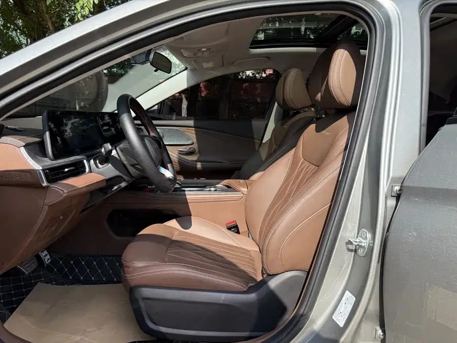 900x675_0_q87_c42_autohomecar__ChxpWGj06caACRKYAAnu0V9ZIYE962.jpg.webp Used Chery Arrizo 8 2023 high-energy version 2.0T DCT Chi