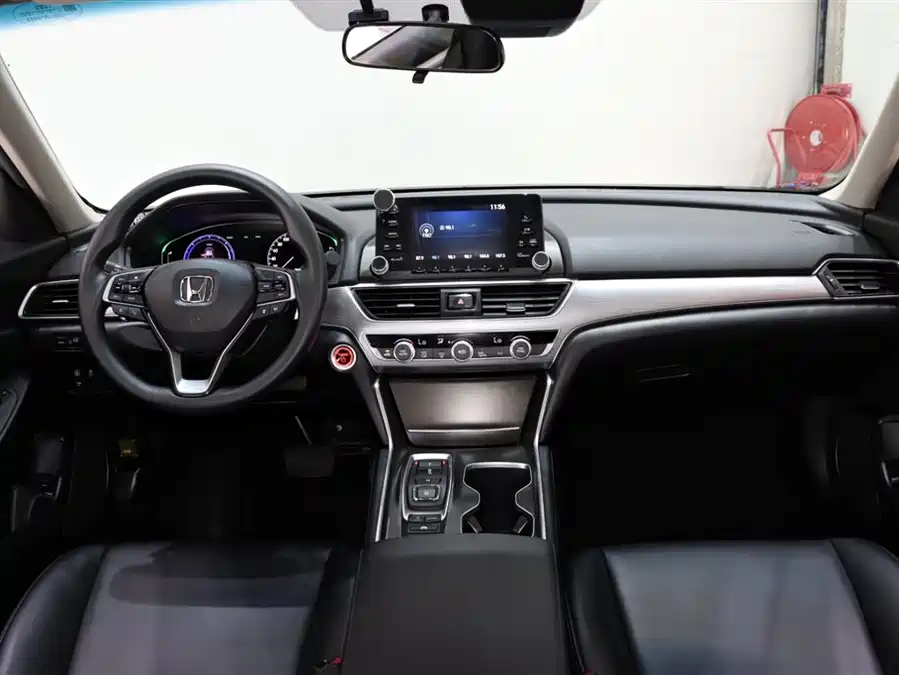 900x675_0_q87_c42_autohomecar__ChxpWGj12WyAKpjmAAE191l_7Tw027.jpg.webp Used Accord 2018 Rui Hybrid 2.0L Rui Cool Edition National VI