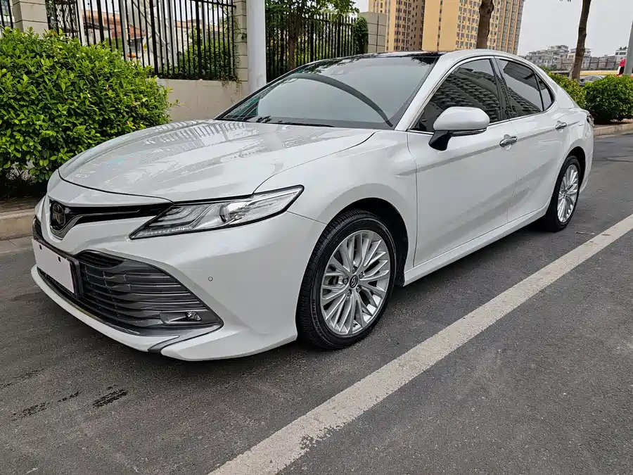 900x675_0_q87_c42_autohomecar__ChxpWGk243mAJ1thAAoh-GQV9qk070.jpg.webp Used Camry 2019 facelift 2.5G Deluxe Edition