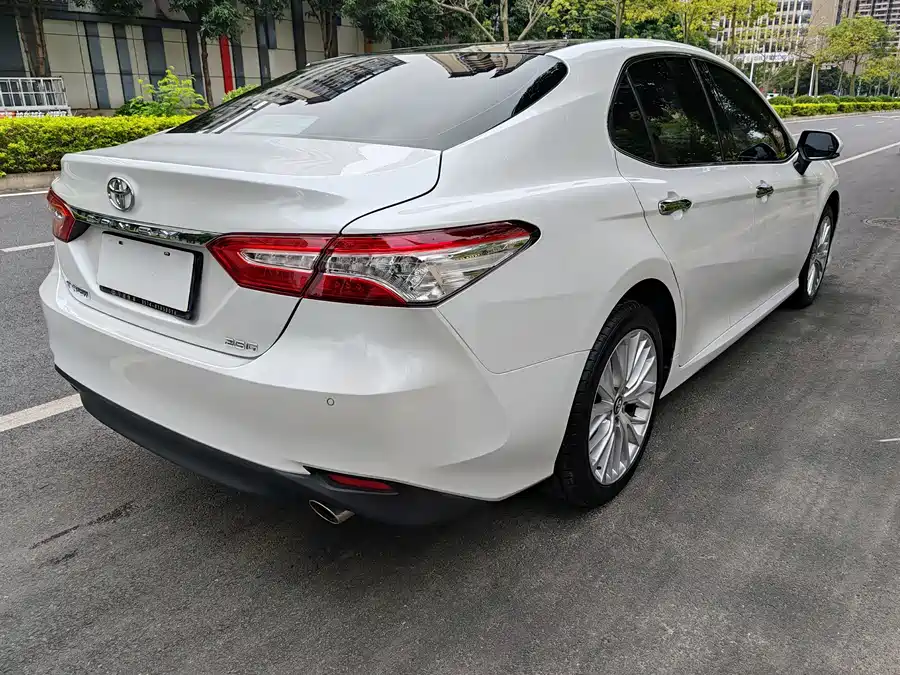 900x675_0_q87_c42_autohomecar__ChxpWGk244CAfrevAAlrFM5U69E073.jpg.webp Used Camry 2019 facelift 2.5G Deluxe Edition