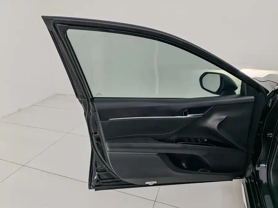 900x675_0_q87_c42_autohomecar__ChxpWGk2yT6AYxKZAAIX-fHc3hA877.jpg.webp Used Camry 2023 2.5G Deluxe Edition