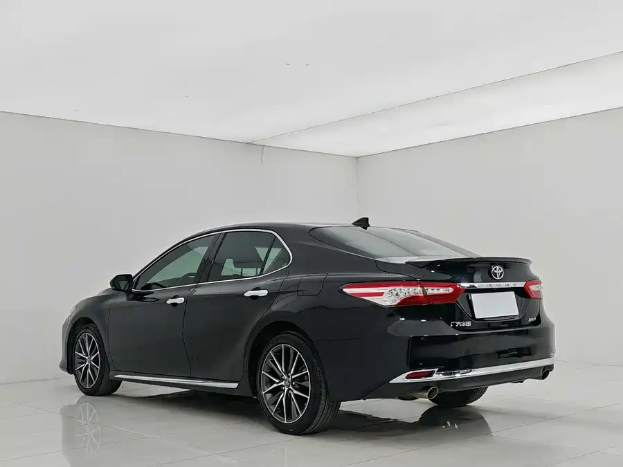 900x675_0_q87_c42_autohomecar__ChxpWGk2yTyAU6K5AAHbUj3qj_I774.jpg.webp Used Camry 2023 2.5G Deluxe Edition
