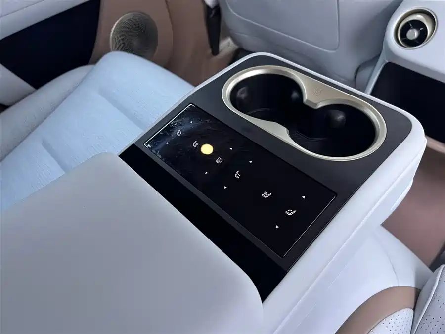 900x675_0_q87_c42_autohomecar__ChxpWGkG7uKAHD9jAAE6YuBL7bY083.jpg.webp Used Avita 07 2024 Max extended range version