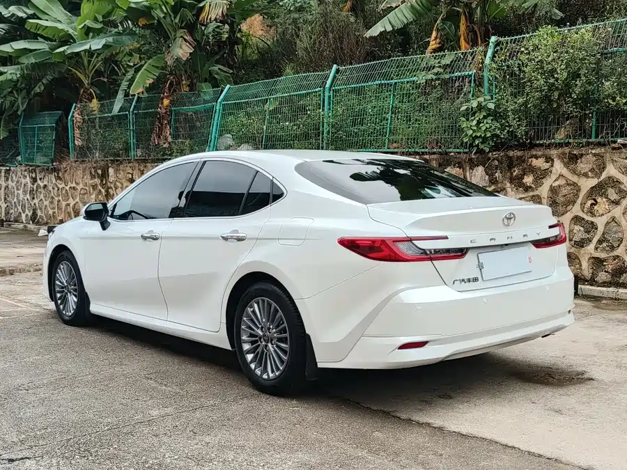 900x675_0_q87_c42_autohomecar__ChxpWGkT92KARaxOAA6RUaxmuDU573.jpg.webp Used Camry 2024 2.0GVP Deluxe Edition