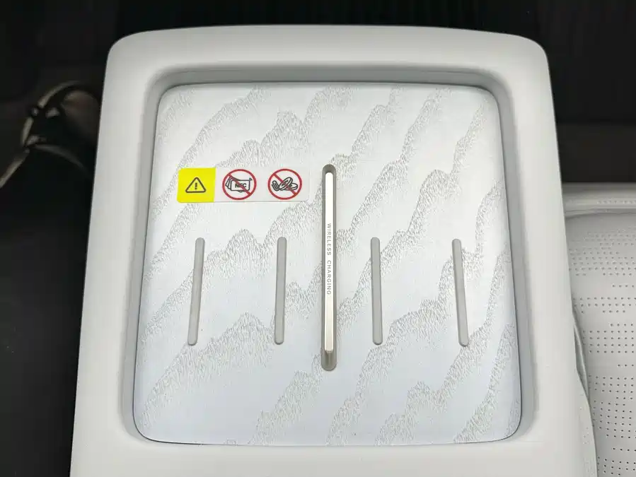 900x675_0_q87_c42_autohomecar__ChxpWGkVTZKAFATaAAPXaSVuib4277.jpg.webp Used Avita 07 2024 Max extended range version