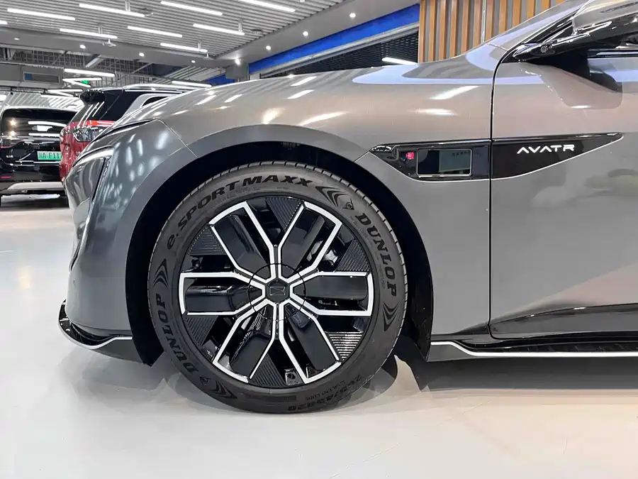 900x675_0_q87_c42_autohomecar__ChxpWGkVpqCAQusYAAgBxE0x39Q353.jpg.webp Used Avita 12 2023 700 Triple Laser Rear Drive Luxury Edition