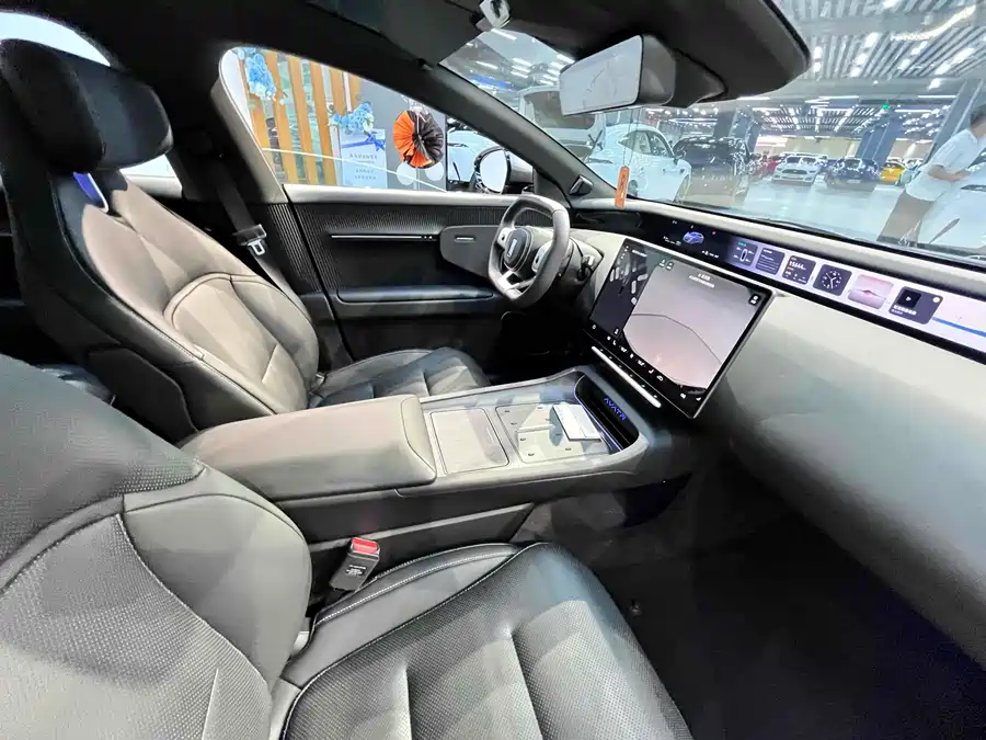 900x675_0_q87_c42_autohomecar__ChxpWGkVpraAVxP4AAo7sMqGB_o895.jpg.webp Used Avita 12 2023 700 Triple Laser Rear Drive Luxury Edition