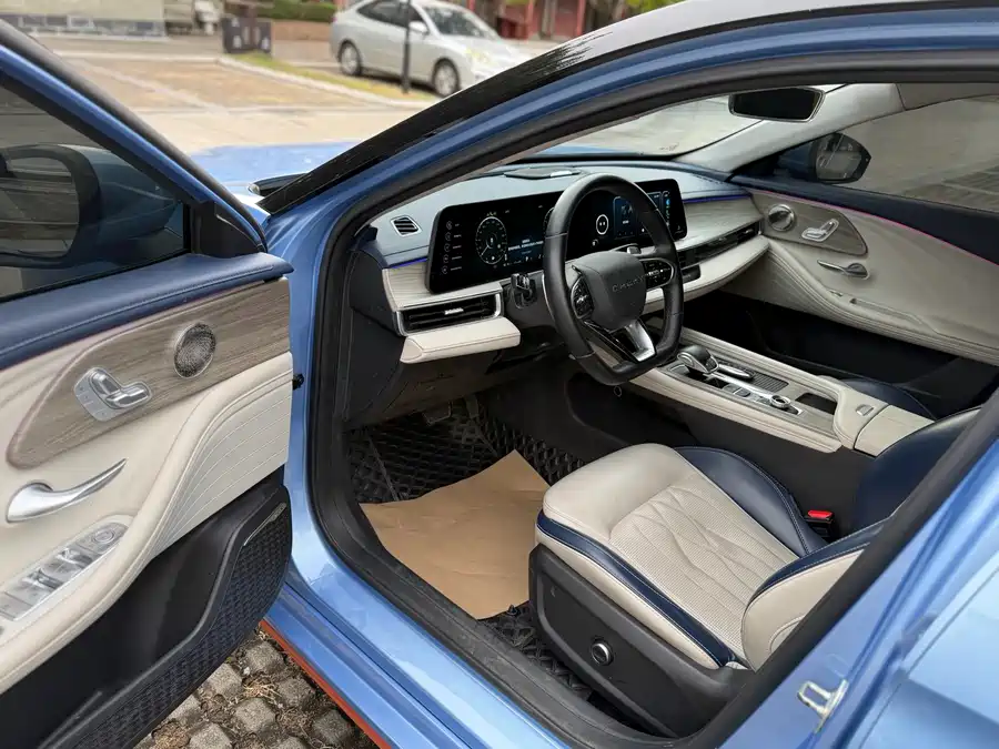 900x675_0_q87_c42_autohomecar__ChxpWGkoU4GAAwcVAAk4jfdYVTY494.jpg.webp Used Chery Arrizo 8 2022 1.6T DCT Zhen