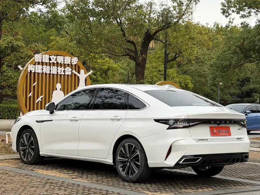 900x675_0_q87_c42_autohomecar__ChxpWGkpGKSAE6VxAA6Sxs0eOMg111.jpg.webp Used Chery Arrizo 8 2023 model 1.6T DCT Yi