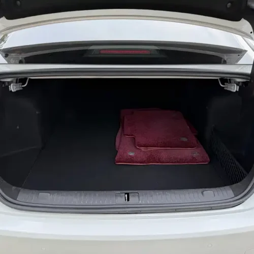 900x675_0_q87_c42_autohomecar__ChxpWGkpGLeACMixAAZ490VMajE833.jpg.webp Used Chery Arrizo 8 2023 model 1.6T DCT Yi