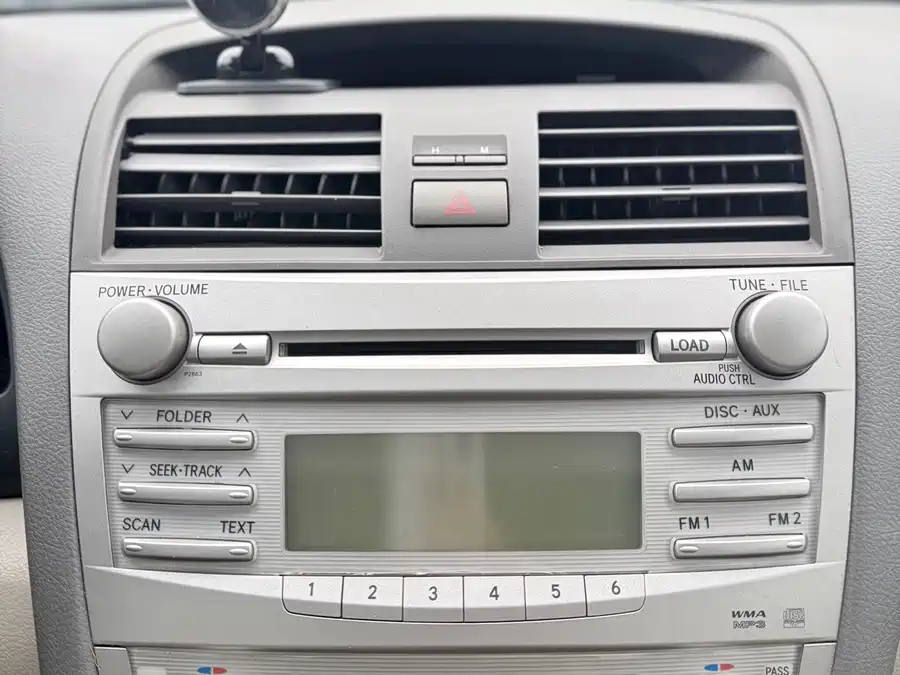 900x675_0_q87_c42_autohomecar__ChxpWGkr-j6APSpBAAdYP9tfXXw316.jpg.webp Used Camry 2010 240G Deluxe Edition