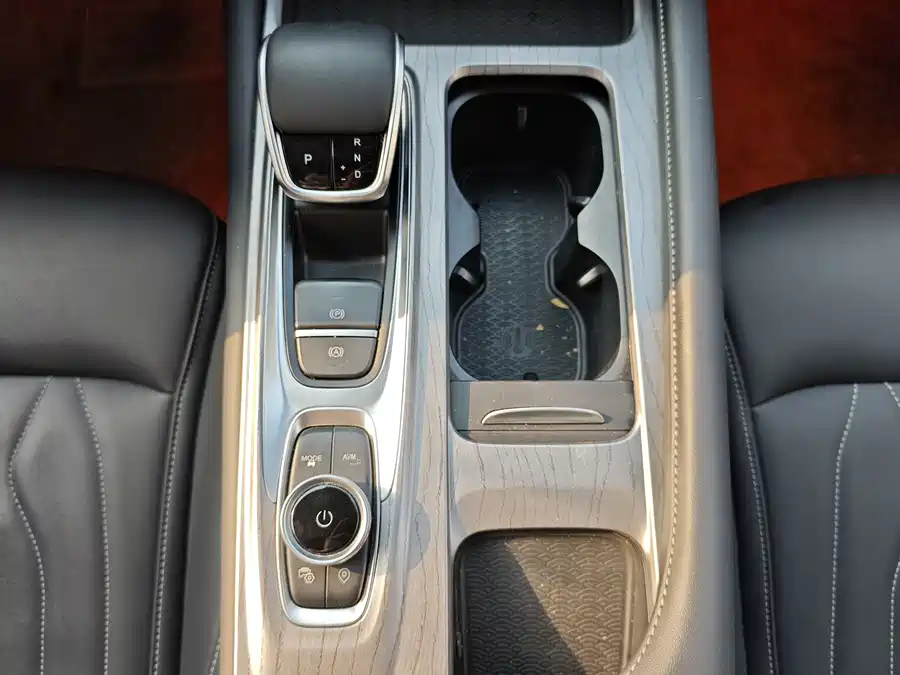 Used Chery Arrizo 8 2025 model 1.6T DCT smart phone