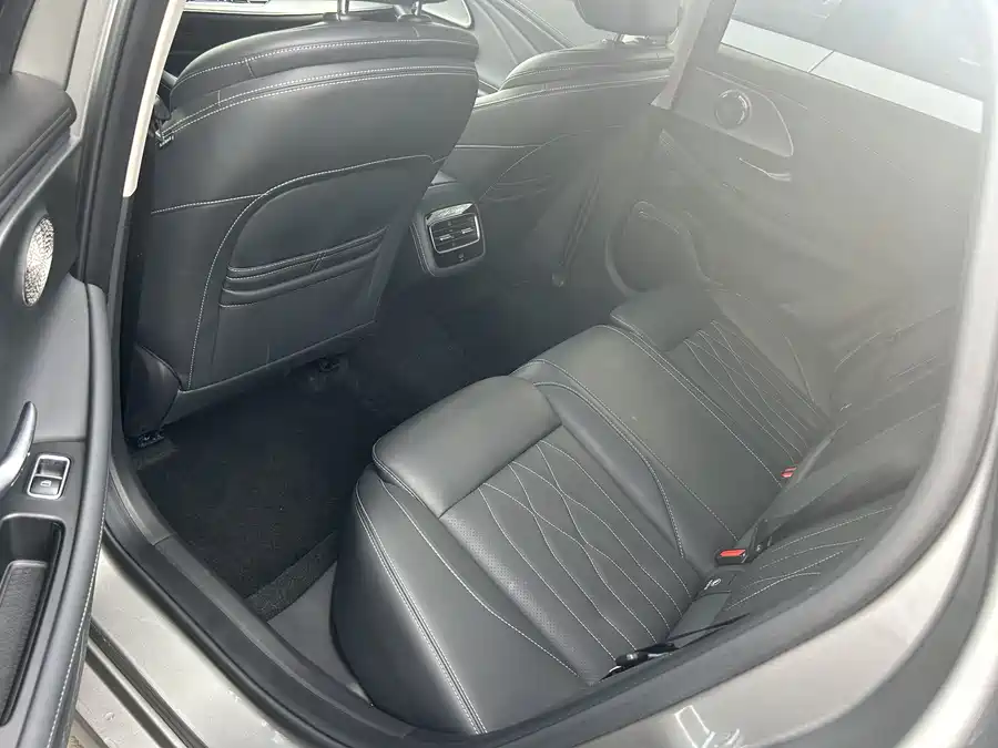 Used Chery Arrizo 8 2023 1.6T DCT Shang