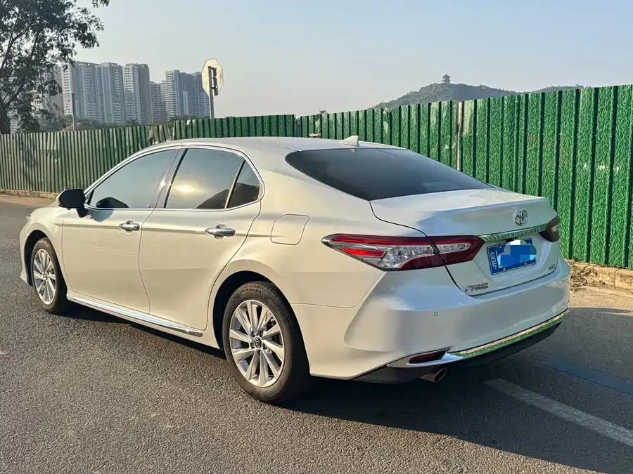 900x675_0_q87_c42_autohomecar__ChxpWGkz8i-AIxERAAweDMTYKns549.jpg.webp Used Camry 2023 2.0G Deluxe Edition