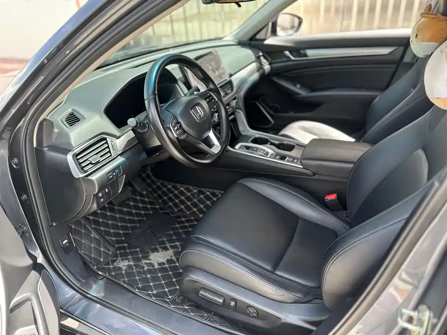 900x675_0_q87_c42_autohomecar__ChxpWGl22QuAOnqwAAjd0Vz__NU414.jpg.webp Used Accord 2022 Sharp Hybrid 2.0L Sharp Collar Edition