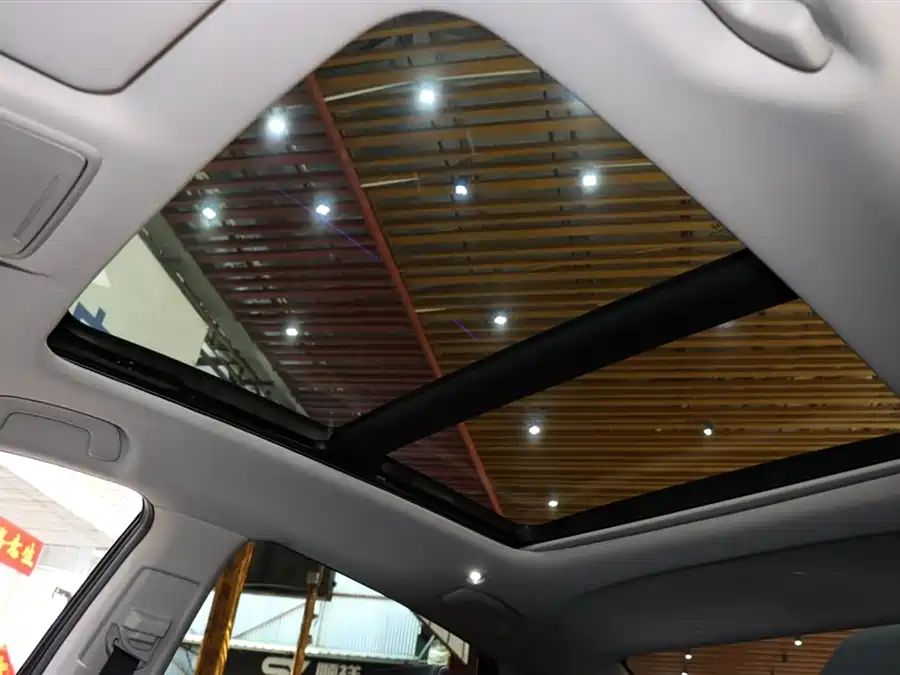 900x675_0_q87_c42_autohomecar__ChxpWGlDrdGABoQdAAFDnRhq200943.jpg.webp Used Accord 2025 260TURBO Premium Edition