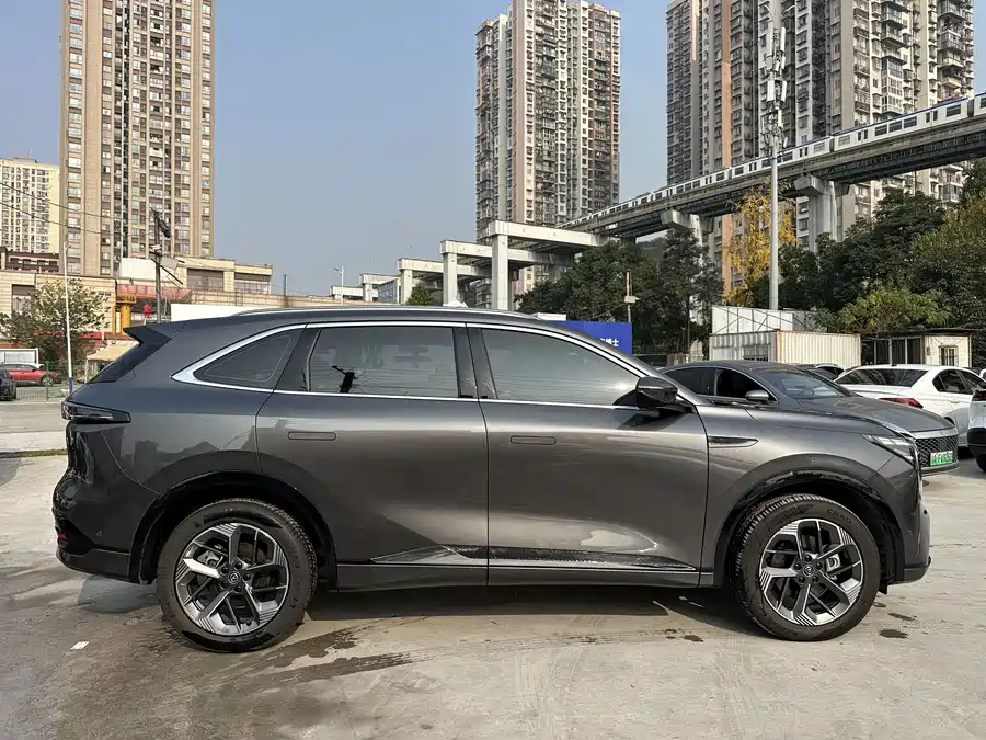 Used Changan CS75PLUS 2025 fourth generation 1.5T new Blue Whale smart flagship model