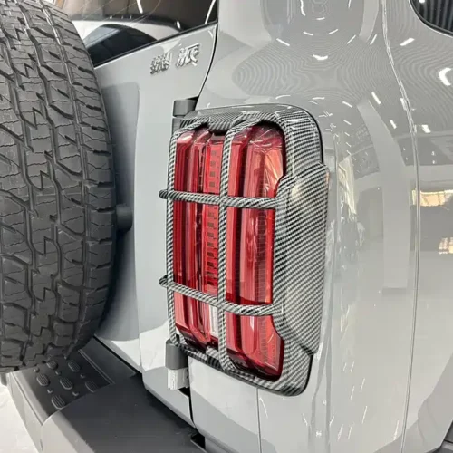 900x675_0_q87_c42_autohomecar__ChxpWGlE4_-AK5nlAApnDtMTcM8290.jpg.webp Used GWM Tank 300 2021 Off-Road Version 2.0T Challenger