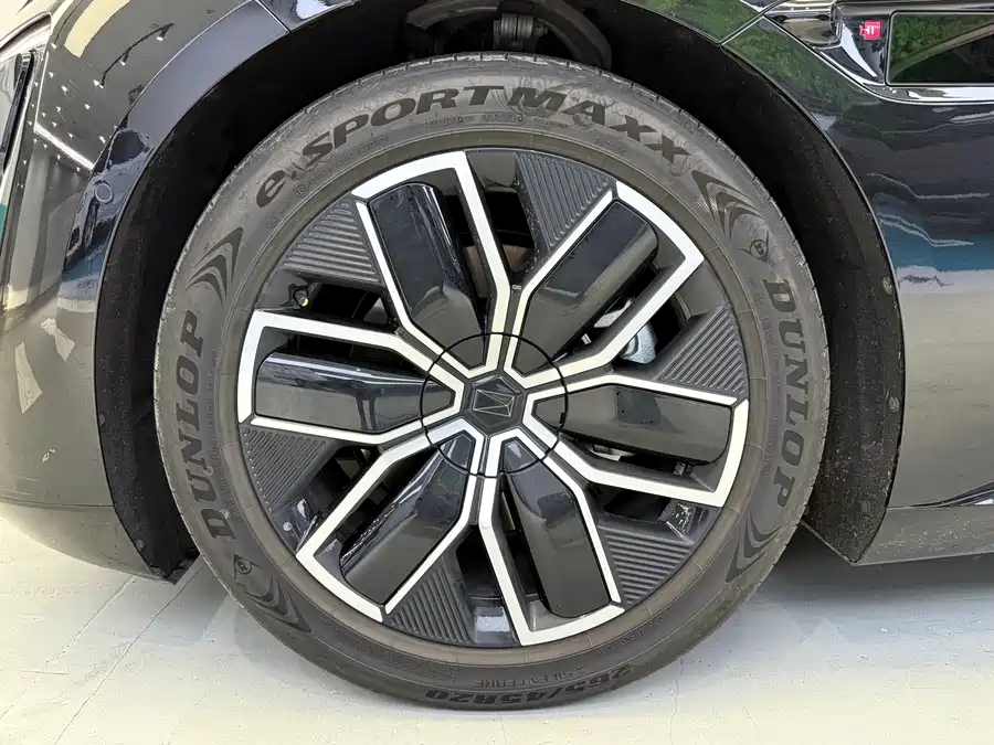 Used Avita 12 2025 Max pure electric version