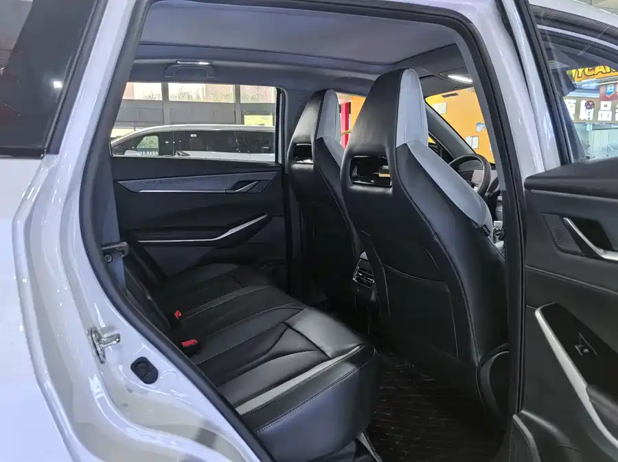 Used Changan CS75PLUS 2026 Smart Champion Edition 1.5T New Blue Whale Smart Navigation Model