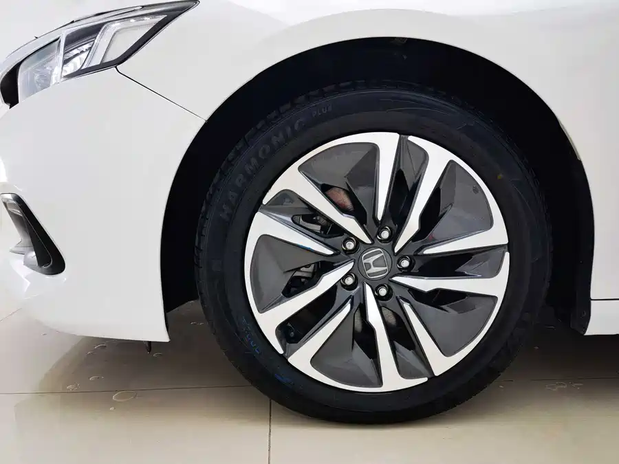 900x675_0_q87_c42_autohomecar__ChxpWGlKSb-ANvCbAAKApNskr6o613.jpg.webp Used Accord 2022 Sharp Hybrid 2.0L Sharp Collar Edition