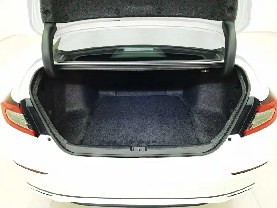 900x675_0_q87_c42_autohomecar__ChxpWGlKScSARAHJAANmrb4NFEk765.jpg.webp Used Accord 2022 Sharp Hybrid 2.0L Sharp Collar Edition